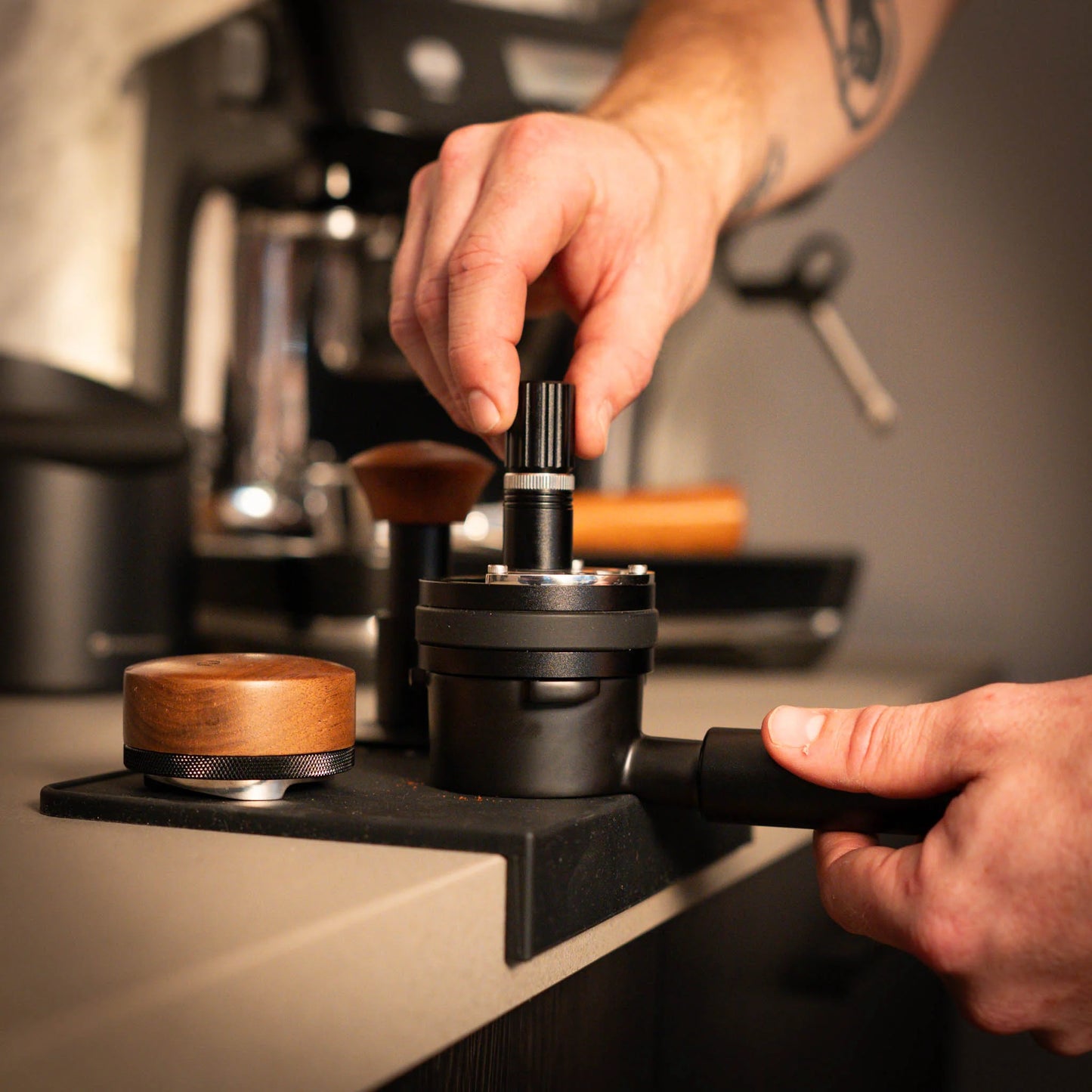 Coffee Needle Distributor Tool